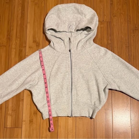 Lululemon Scuba Full-Zip Cropped Hoodie Heathered Core Ultra Light Grey Size 6 - Picture 12 of 16
